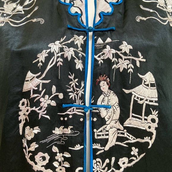 Antique silk Chinese Asian hand embroidered jacket robe chinoiserie - Picture 2 of 15